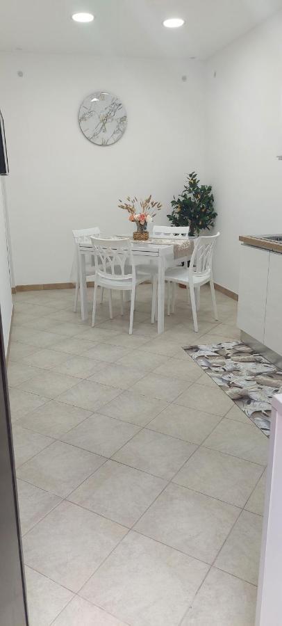 Casa Nanuzza Villa เนเปิลส์ ภายนอก รูปภาพ