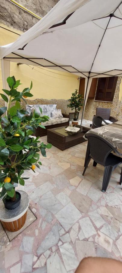 Casa Nanuzza Villa เนเปิลส์ ภายนอก รูปภาพ