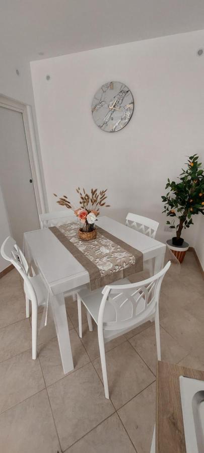 Casa Nanuzza Villa เนเปิลส์ ภายนอก รูปภาพ